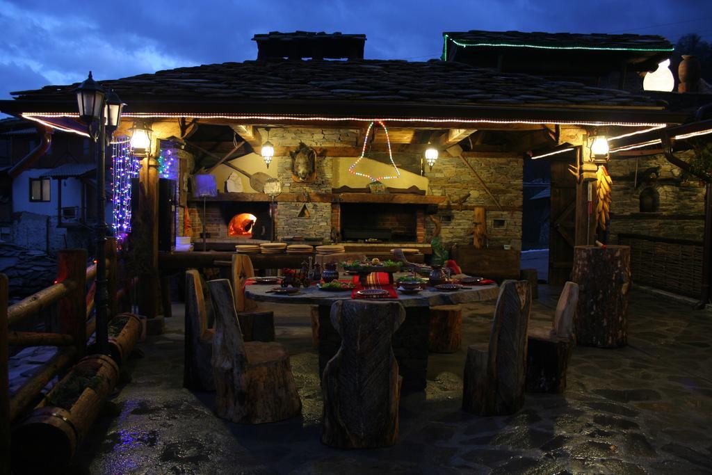 Hotel Шапкова Къща Delchevo Exteriér fotografie