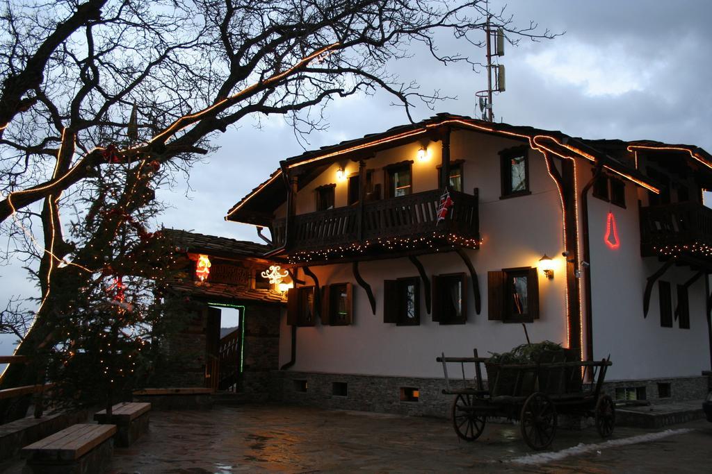 Hotel Шапкова Къща Delchevo Exteriér fotografie
