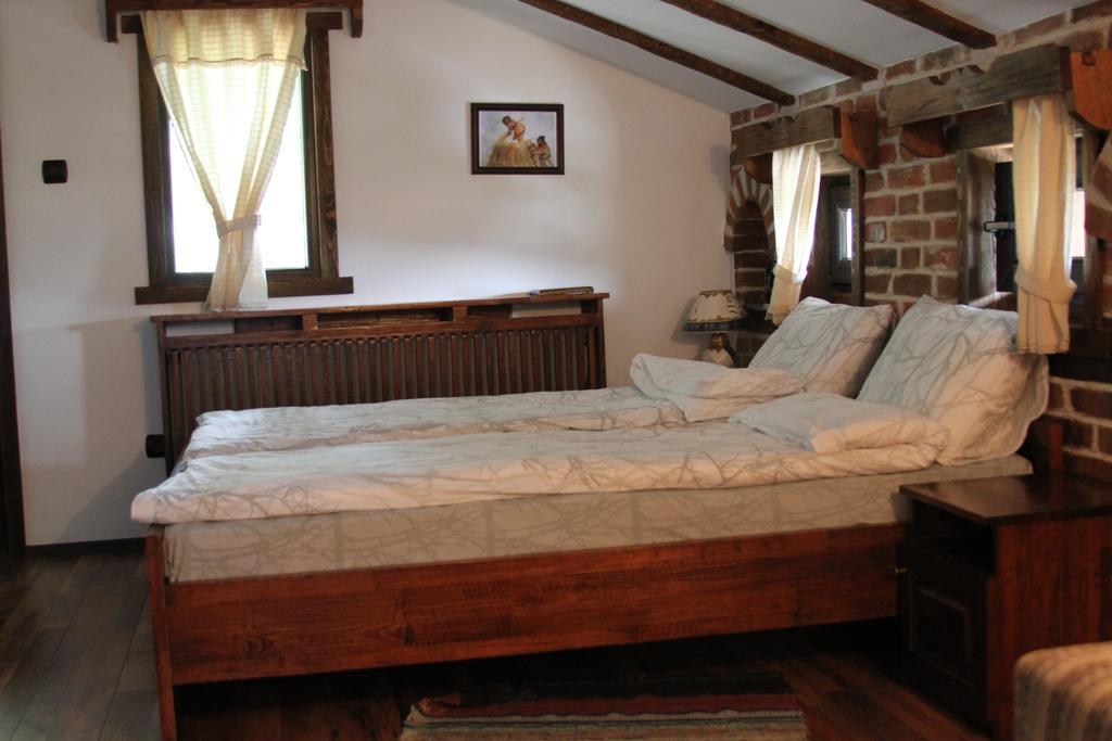 Hotel Шапкова Къща Delchevo Pokoj fotografie